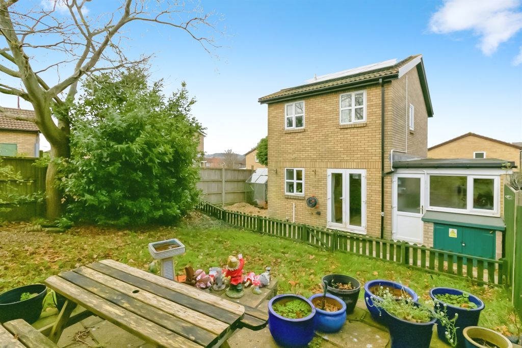 Property photo 2 of 17