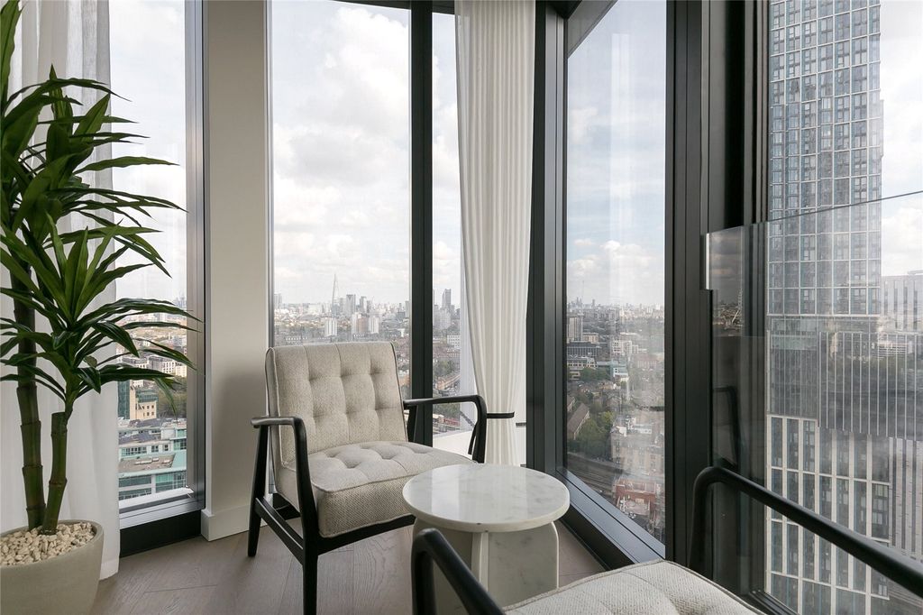 Property photo 2 of 18 Picture No. 02