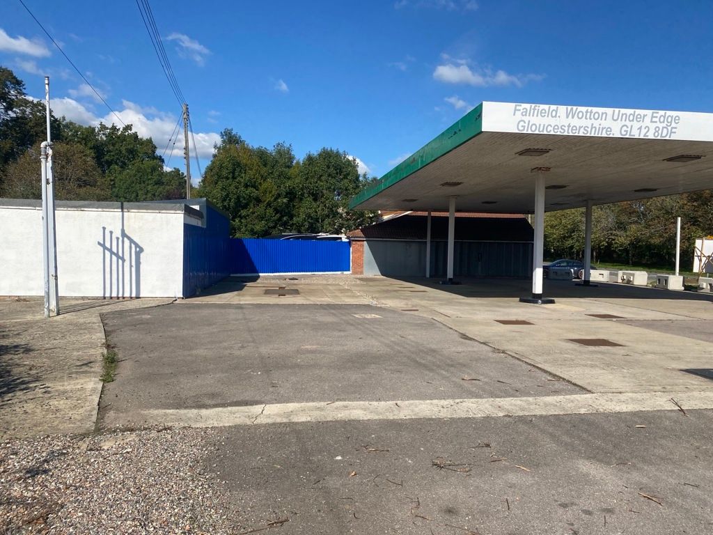 Property photo 3 of 9 Photo 17