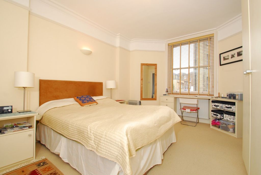 Property photo 3 of 6 Bedroom One