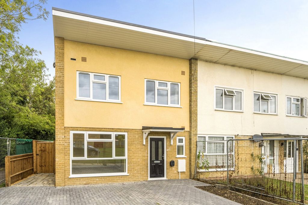 Property photo 1 of 20 External