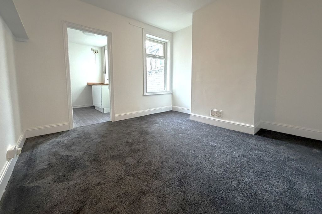Property photo 3 of 10 A Dining