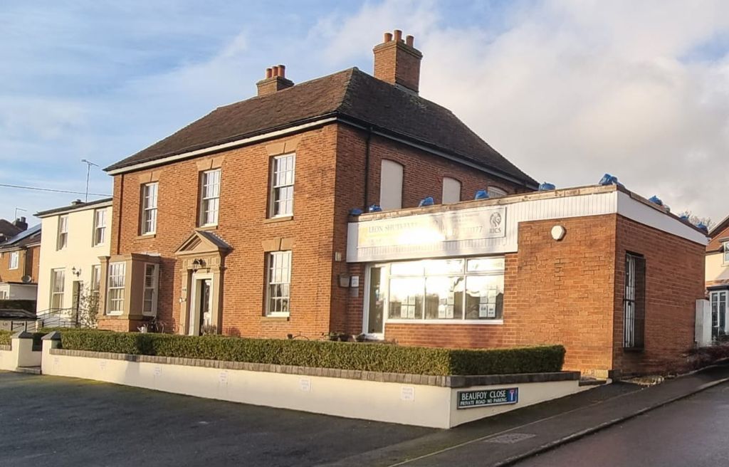 Property photo 2 of 13