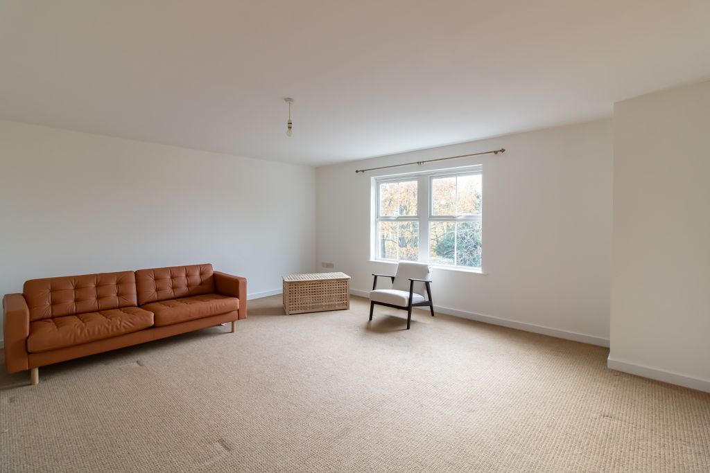 Property photo 2 of 17 Image 1