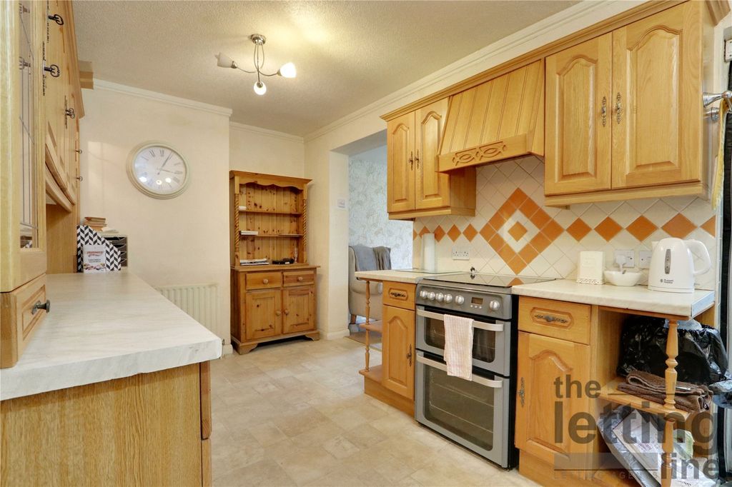 Property photo 3 of 19 Picture No. 05