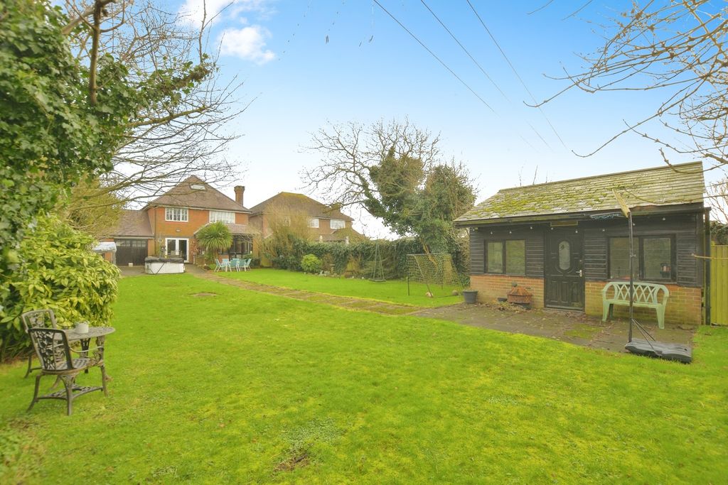 Property photo 3 of 25 Pbox-Img.Jpg