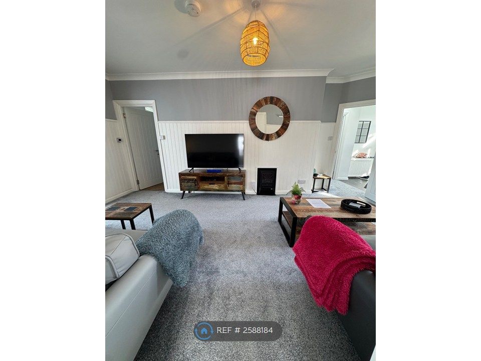 Property photo 3 of 24