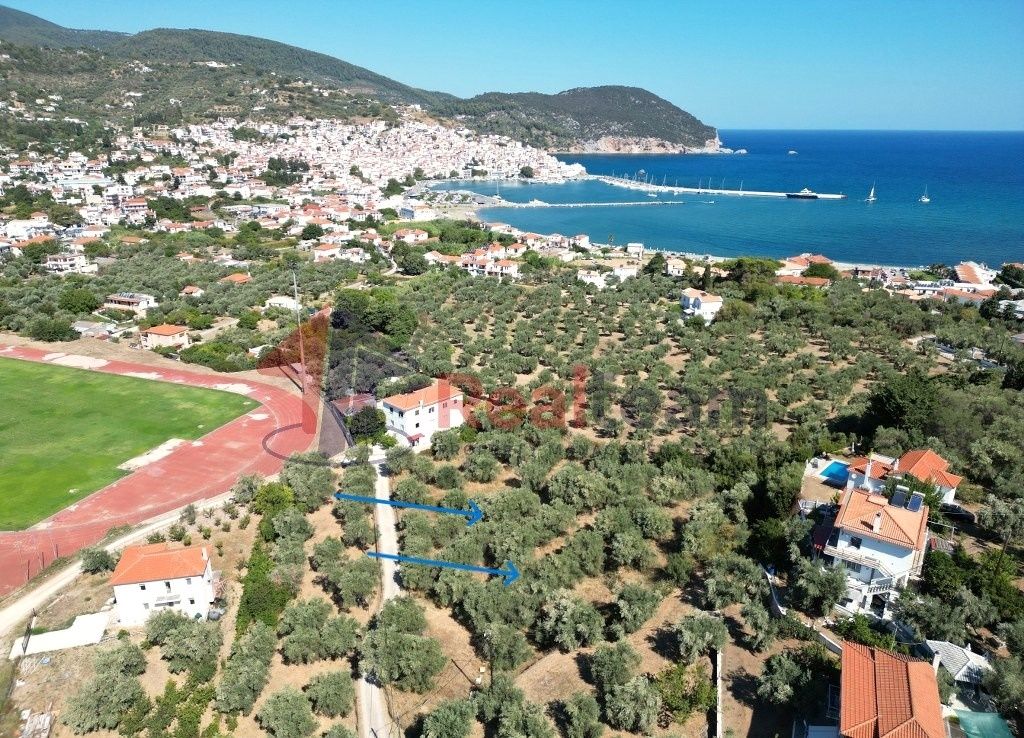 Property photo 1 of 10