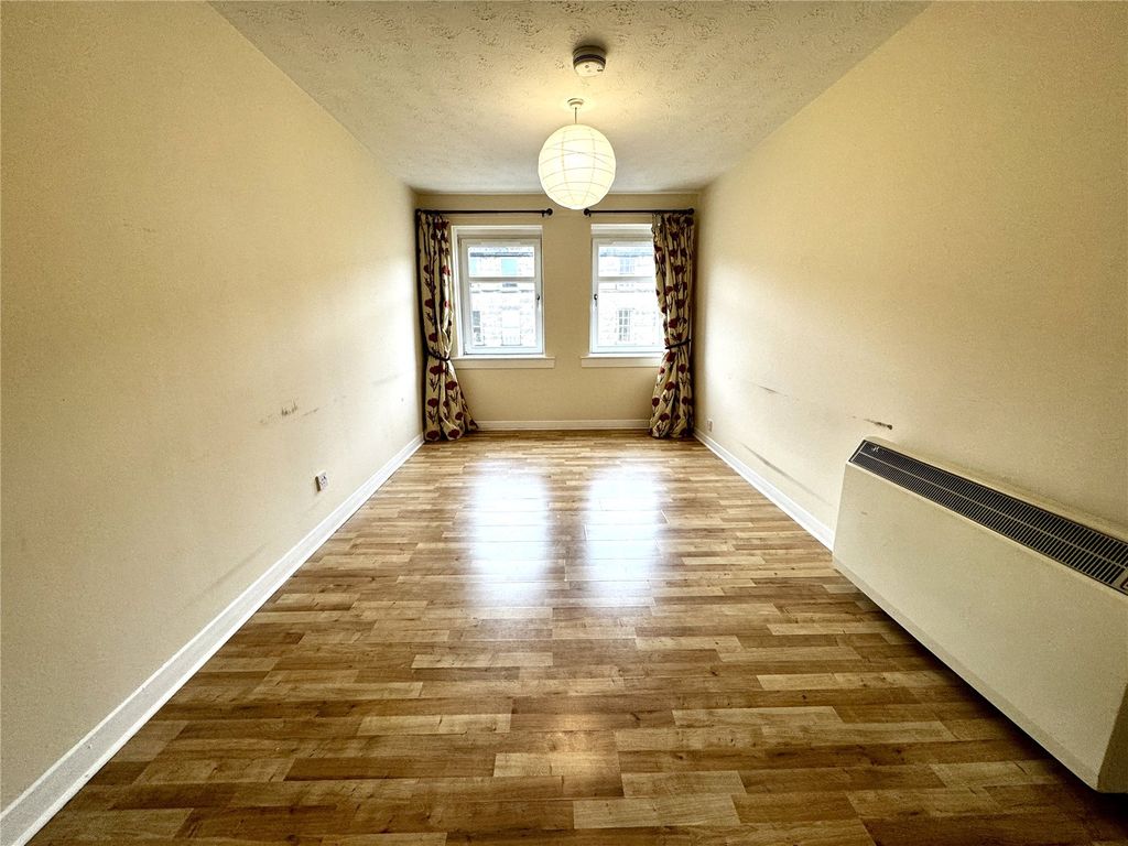 Property photo 2 of 7 Photo 2