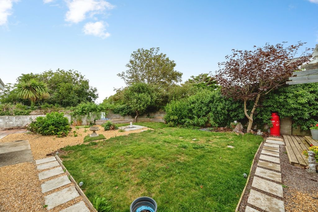 Property photo 3 of 19 Pbox-Img.Jpg