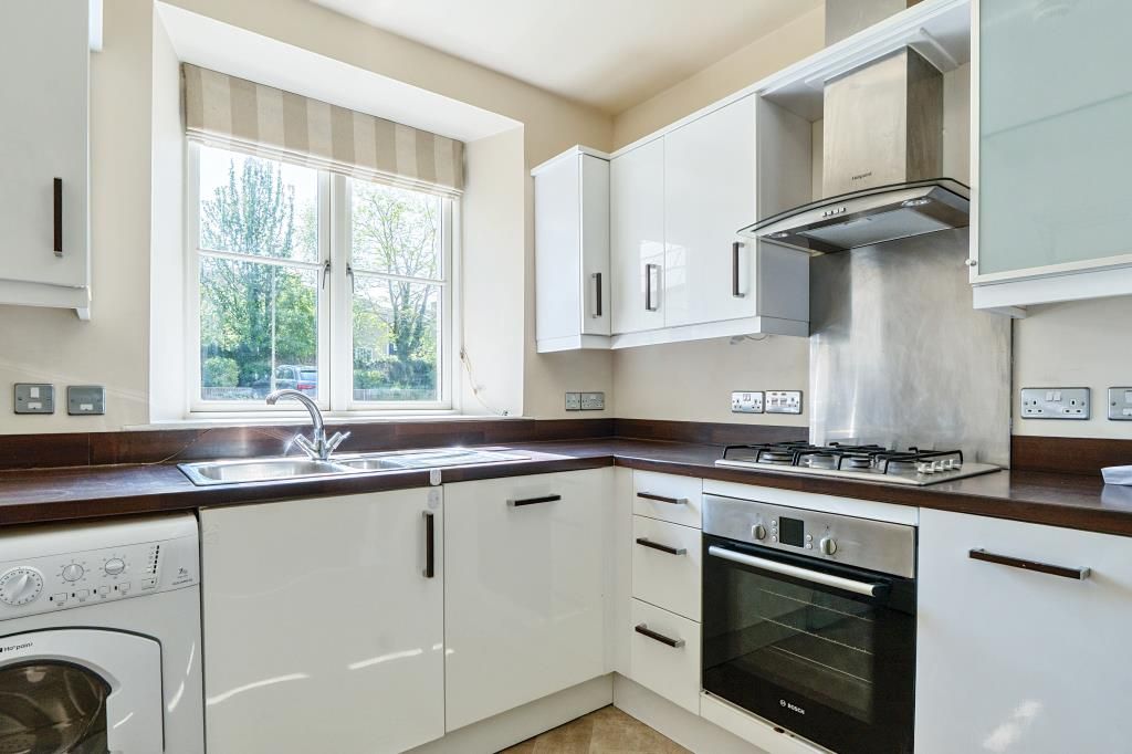Property photo 3 of 20 Kitchen