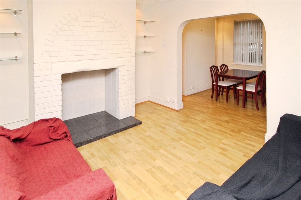 Property photo 2 of 14 Lounge Area