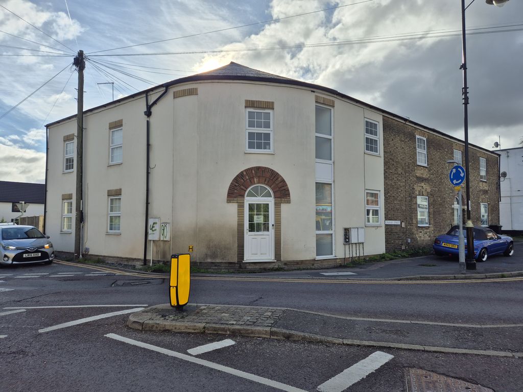 Property photo 1 of 4 1000017669.Jpg