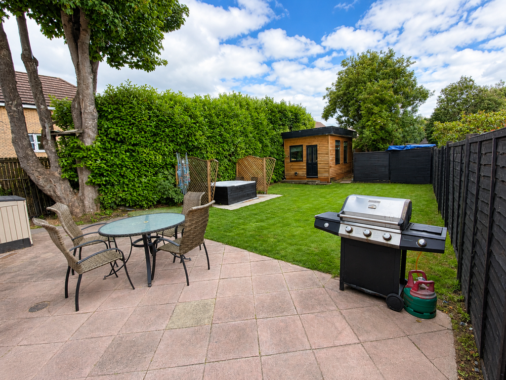 Property photo 3 of 40