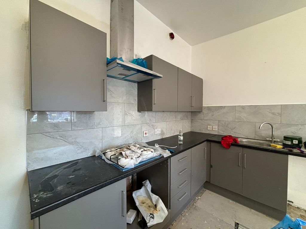 Property photo 2 of 3