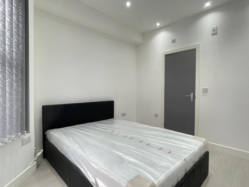 Property photo 3 of 6 Img-20250923-Wa0027