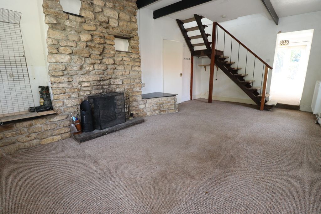 Property photo 3 of 12 Img_2738