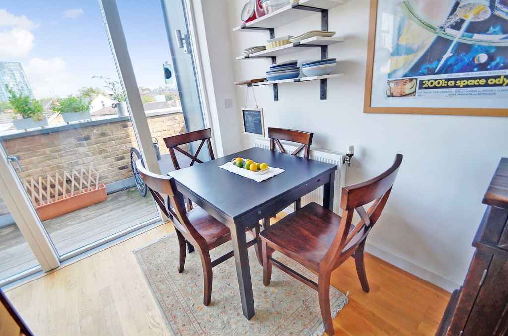 Property photo 1 of 12 Diner.Jpg