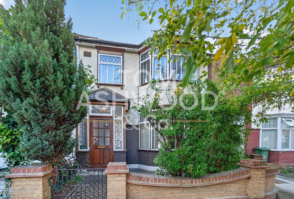 Property photo 1 of 26