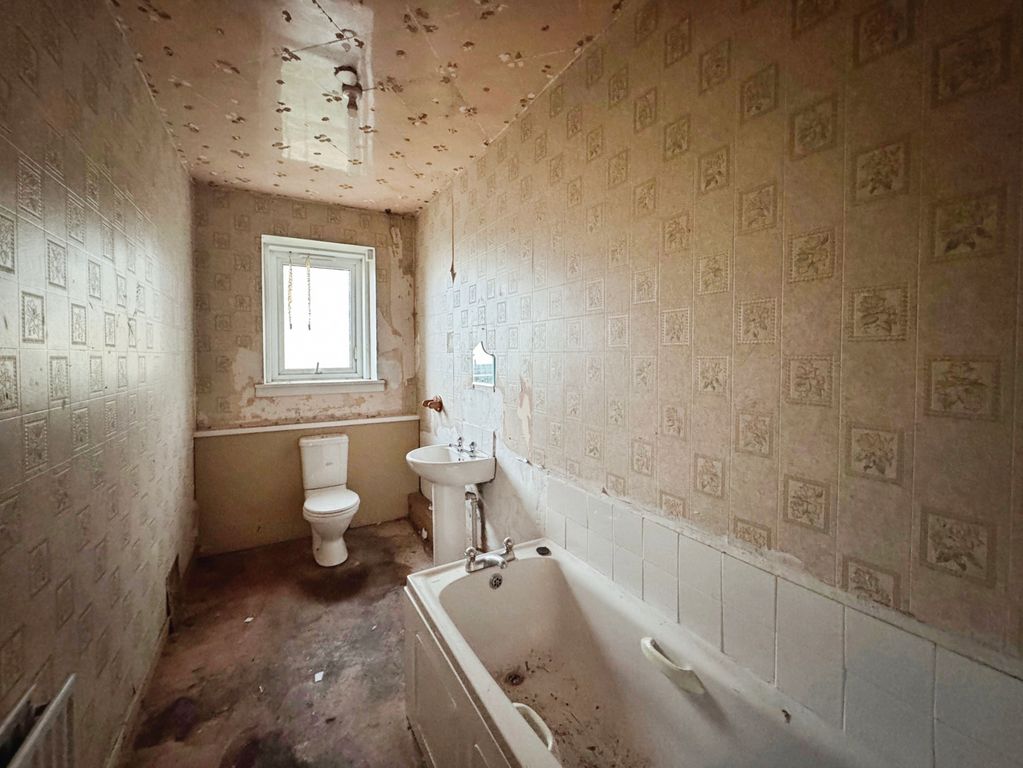 Property photo 2 of 10 Gallery