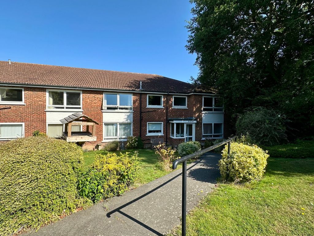 Property photo 1 of 14