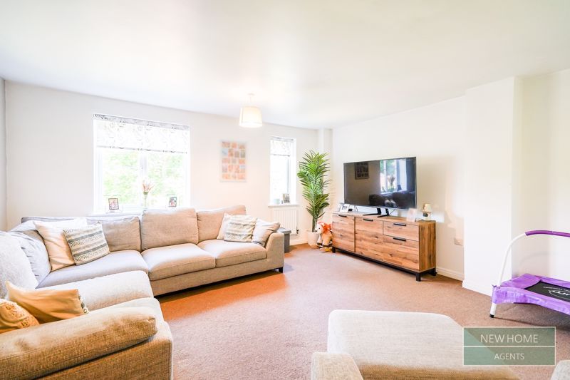 Property photo 2 of 19 Photo 9
