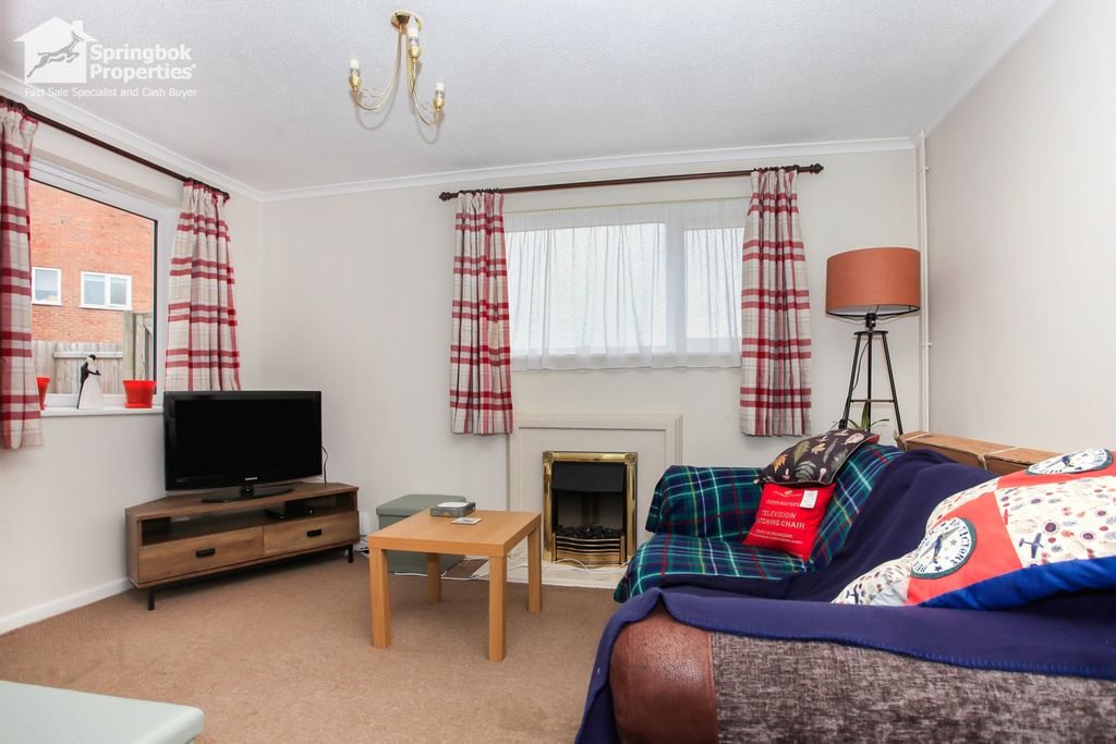 Property photo 3 of 8 Image 2