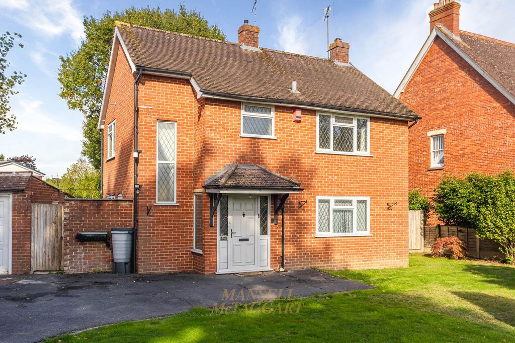 Property photo 1 of 24