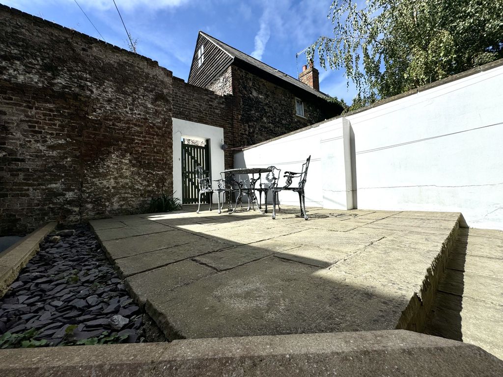 Property photo 2 of 11 Picture 2