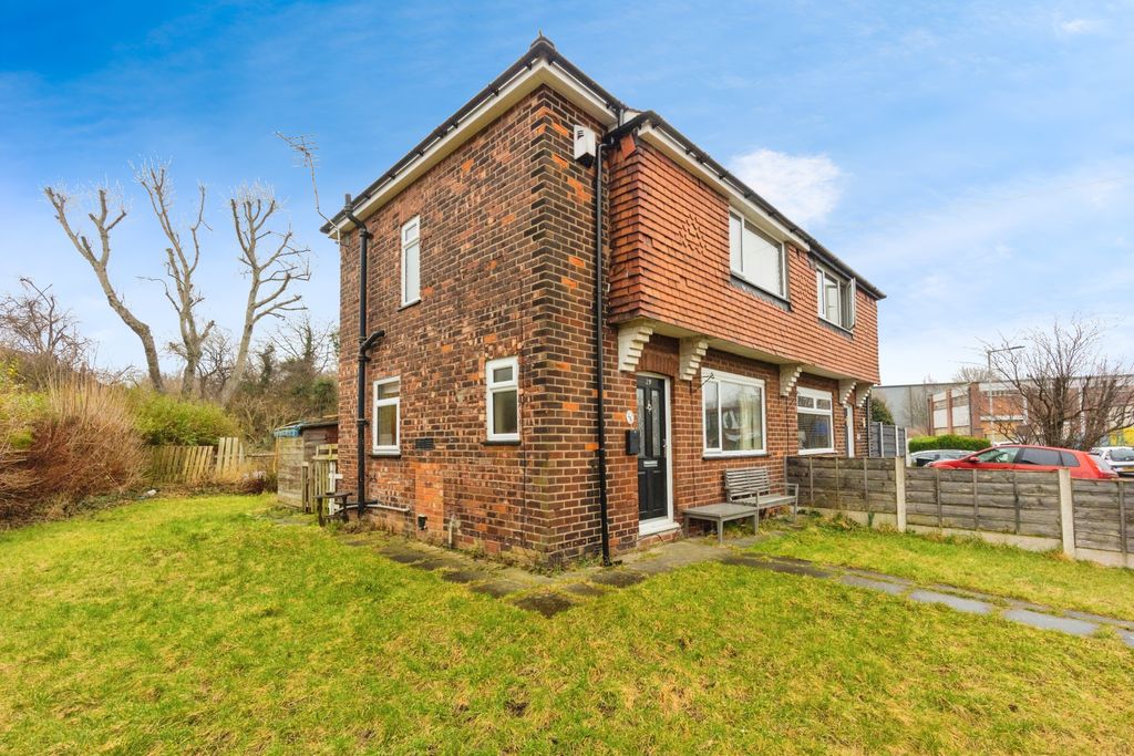 Property photo 2 of 15