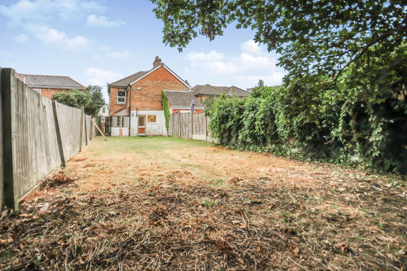 Property photo 2 of 13 Photo 15