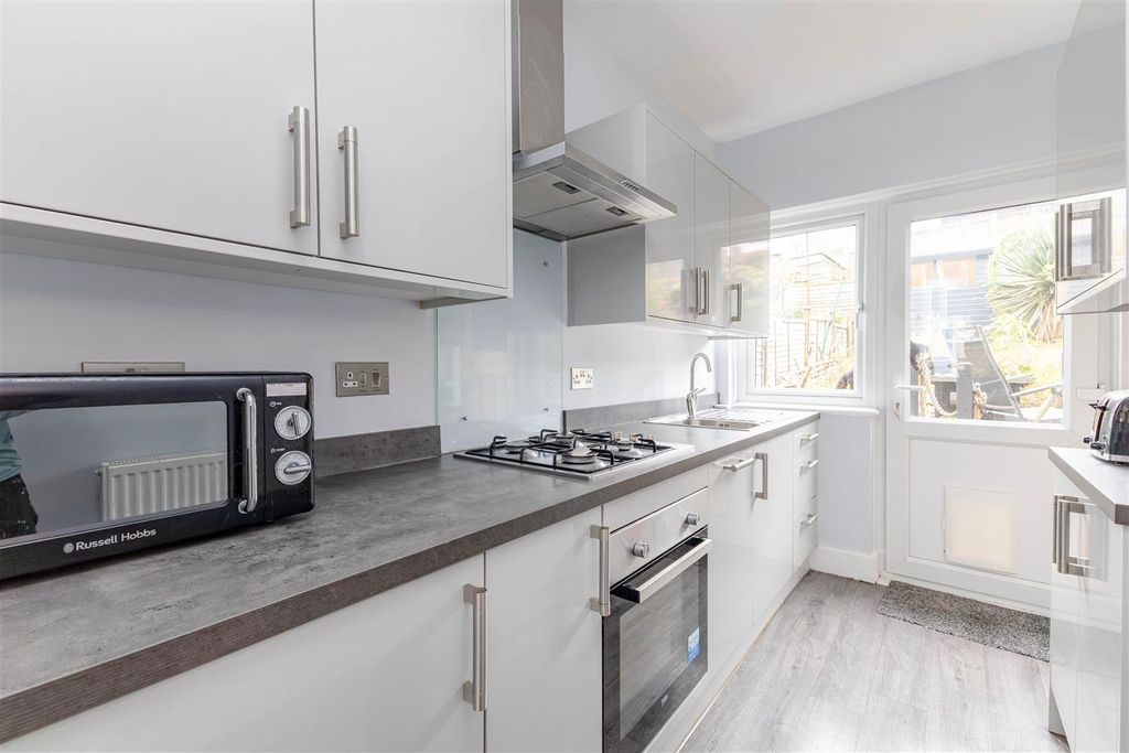 Property photo 3 of 21 Img_3440.Jpg