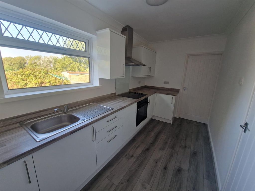 Property photo 3 of 16 4c1Bb3Db-6d31-4021-A6B5-6F30B1298c66.Jpg