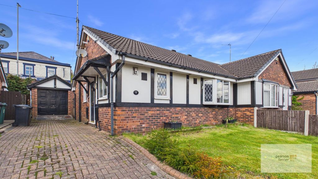 Property photo 1 of 10 Front