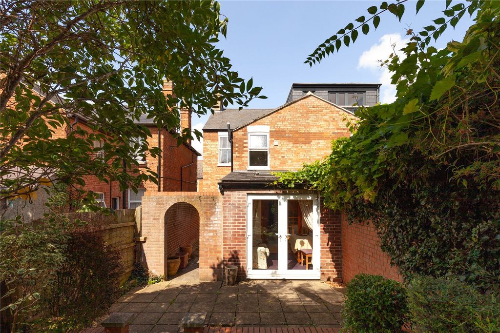 Property photo 1 of 16 Picture No. 15