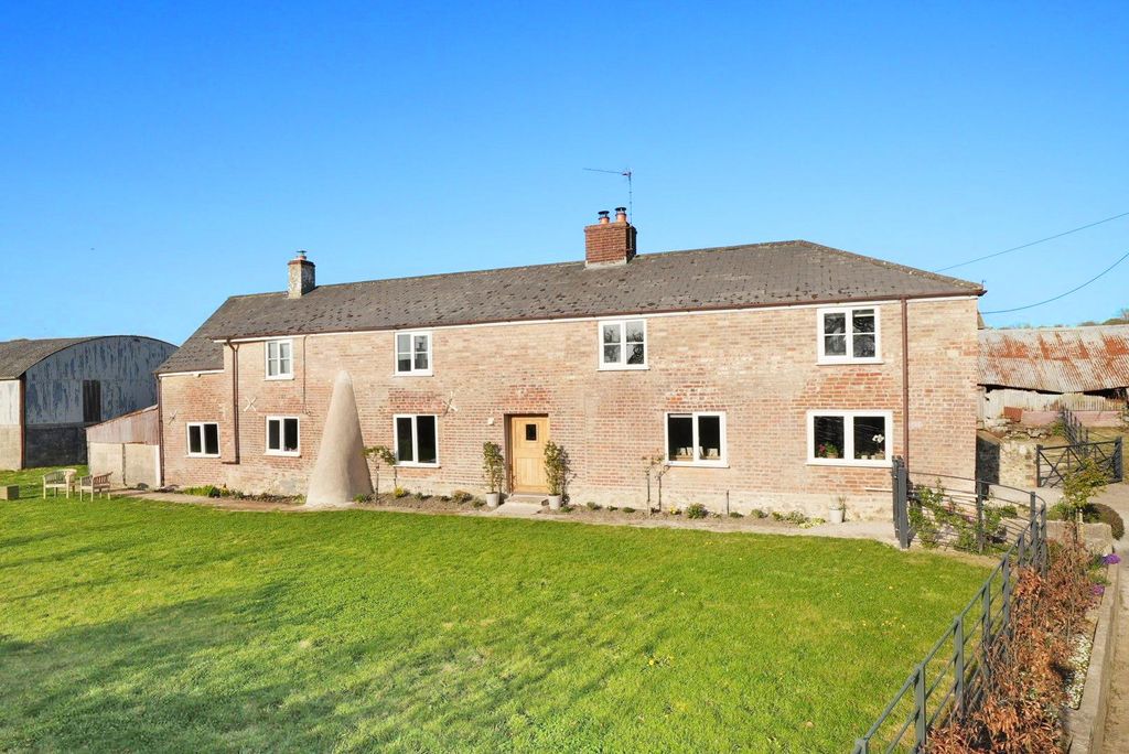 Property photo 1 of 16 Front Coverdp.Jpg