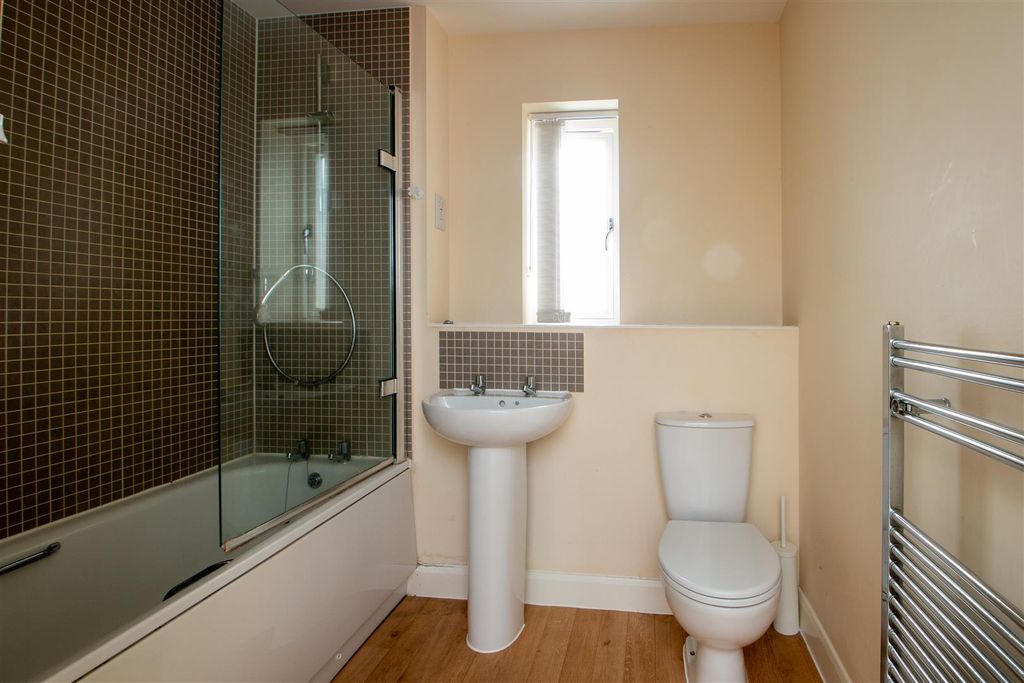 Property photo 3 of 10 44Powis_2.Jpg