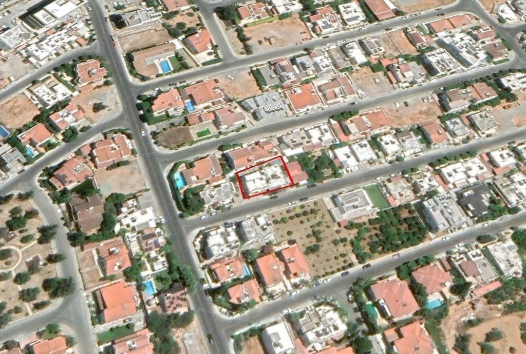 Property photo 1 of 1