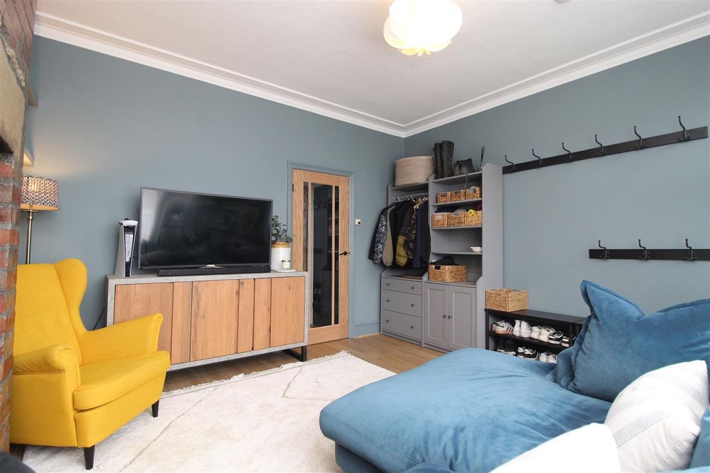 Property photo 2 of 15 Img_3079.Jpg