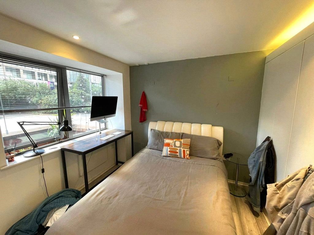 Property photo 3 of 8 Picture No. 02