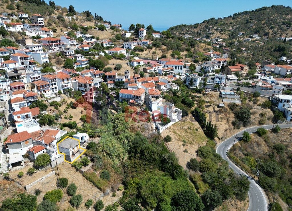 Property photo 2 of 30