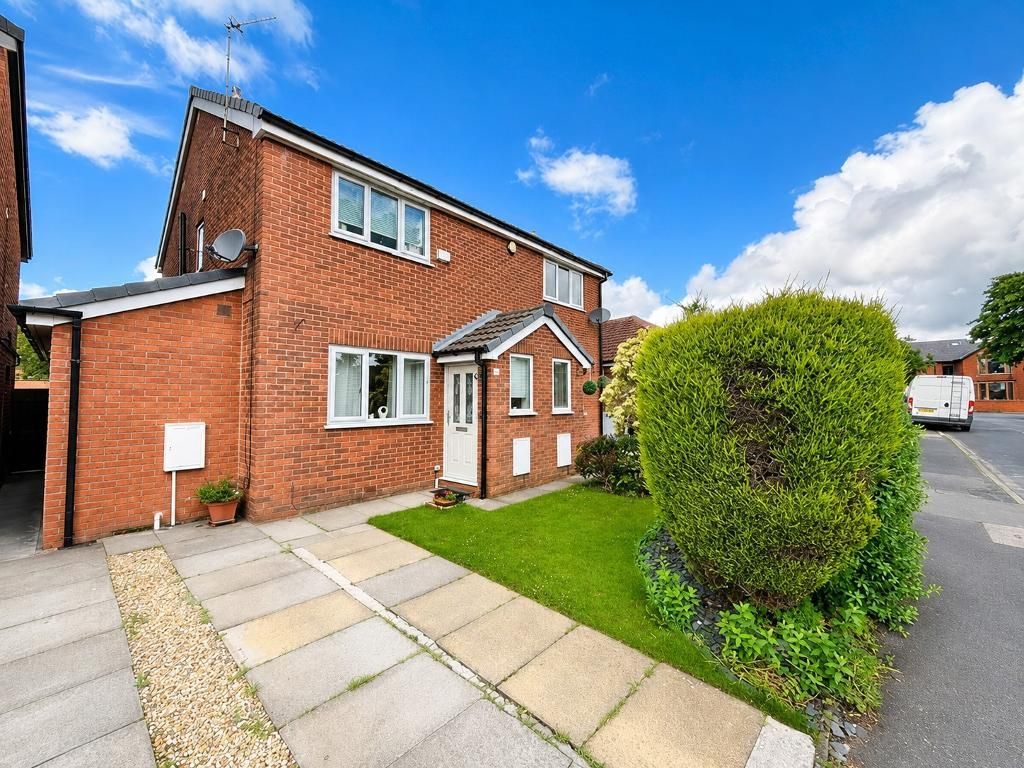 Property photo 1 of 12