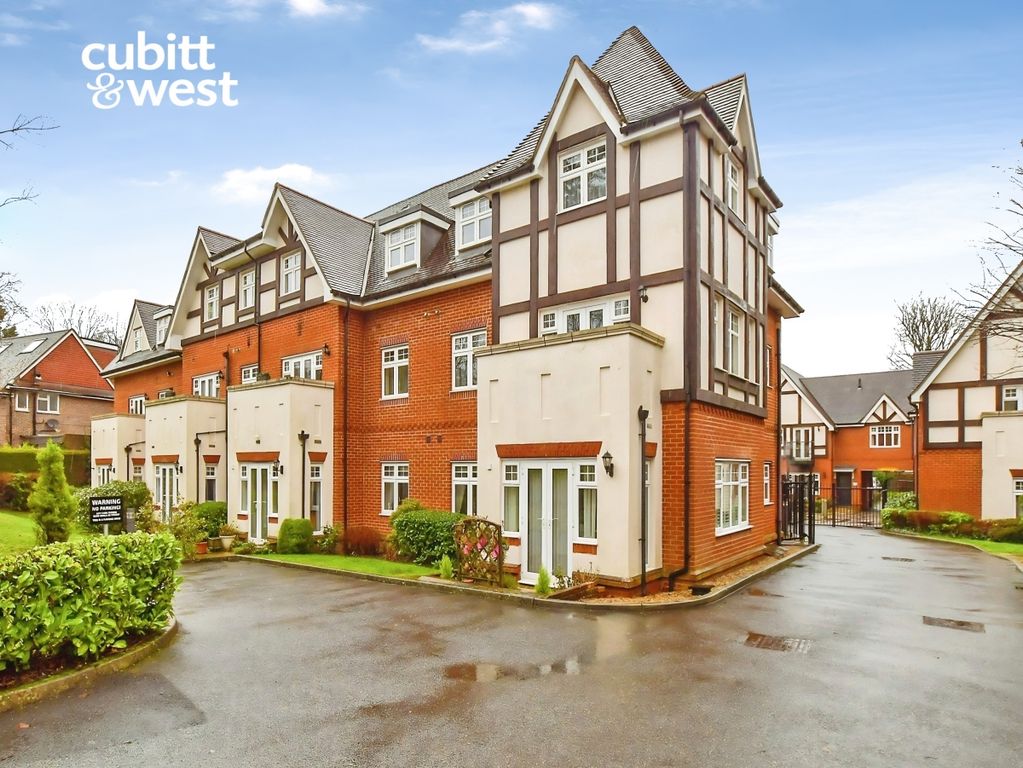 Property photo 1 of 12 A0602B8A-901Hcl61