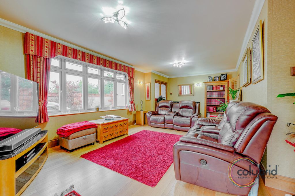 Property photo 3 of 27 0G1A2165-0G1A2169-2-Edit.Jpeg