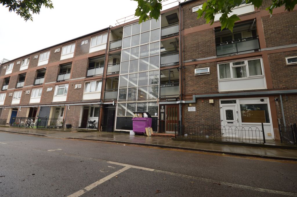 Property photo 1 of 5 3 Bedroom Maisonette To Rent