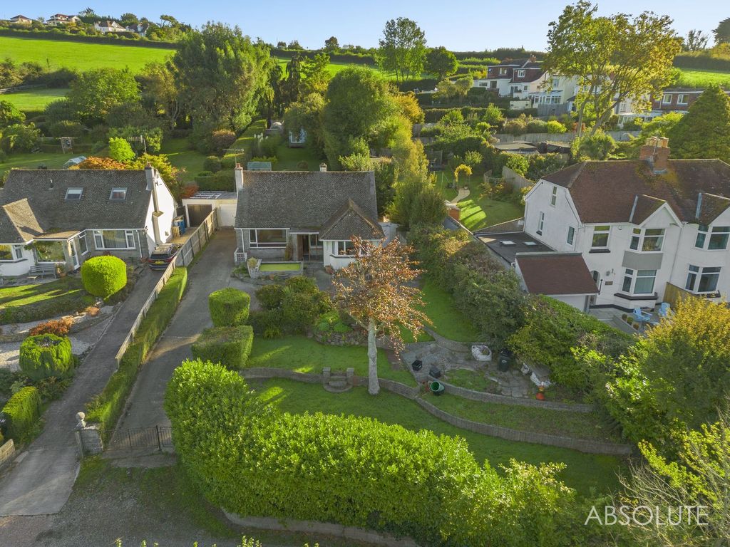 Property photo 1 of 26