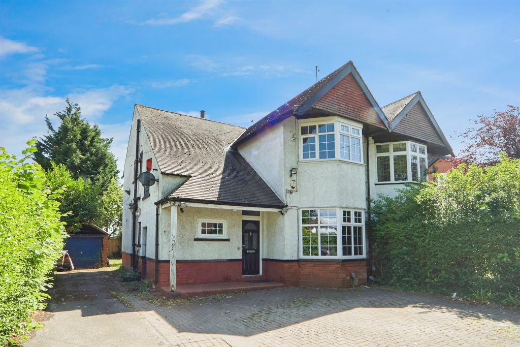 Property photo 1 of 17