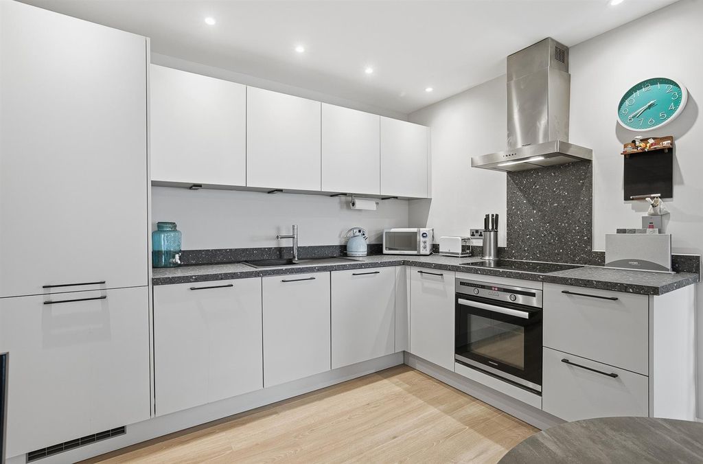 Property photo 3 of 13 Kitchen.Jpg