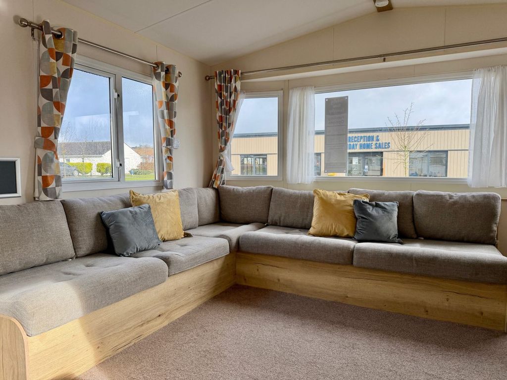 Property photo 1 of 12 Abi Trieste 2019 Car0063190 128968009.Jpeg