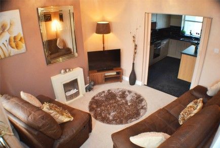 Property photo 2 of 9 Lounge